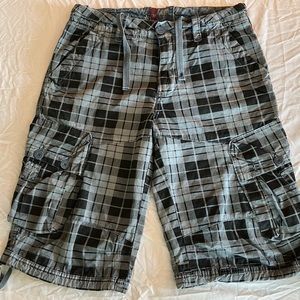 Focus USA Inc. Blue/Black Plaid Cargo Shorts with Drawstring 32